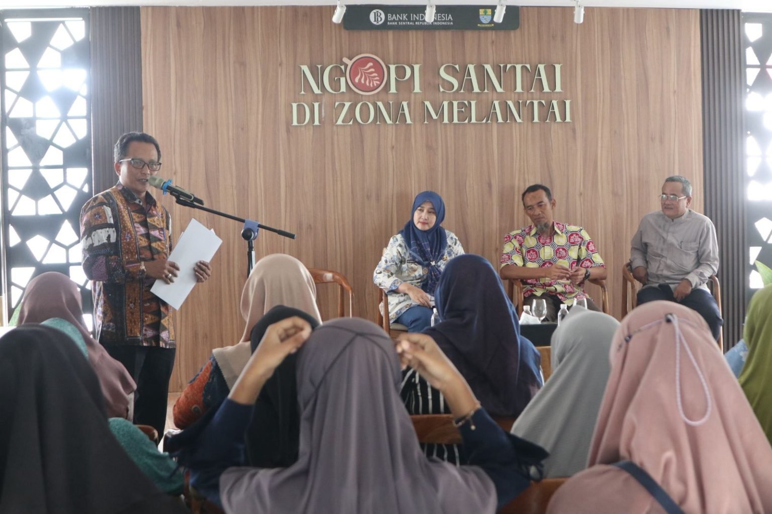 Kota Cirebon Eman Ning Mimi