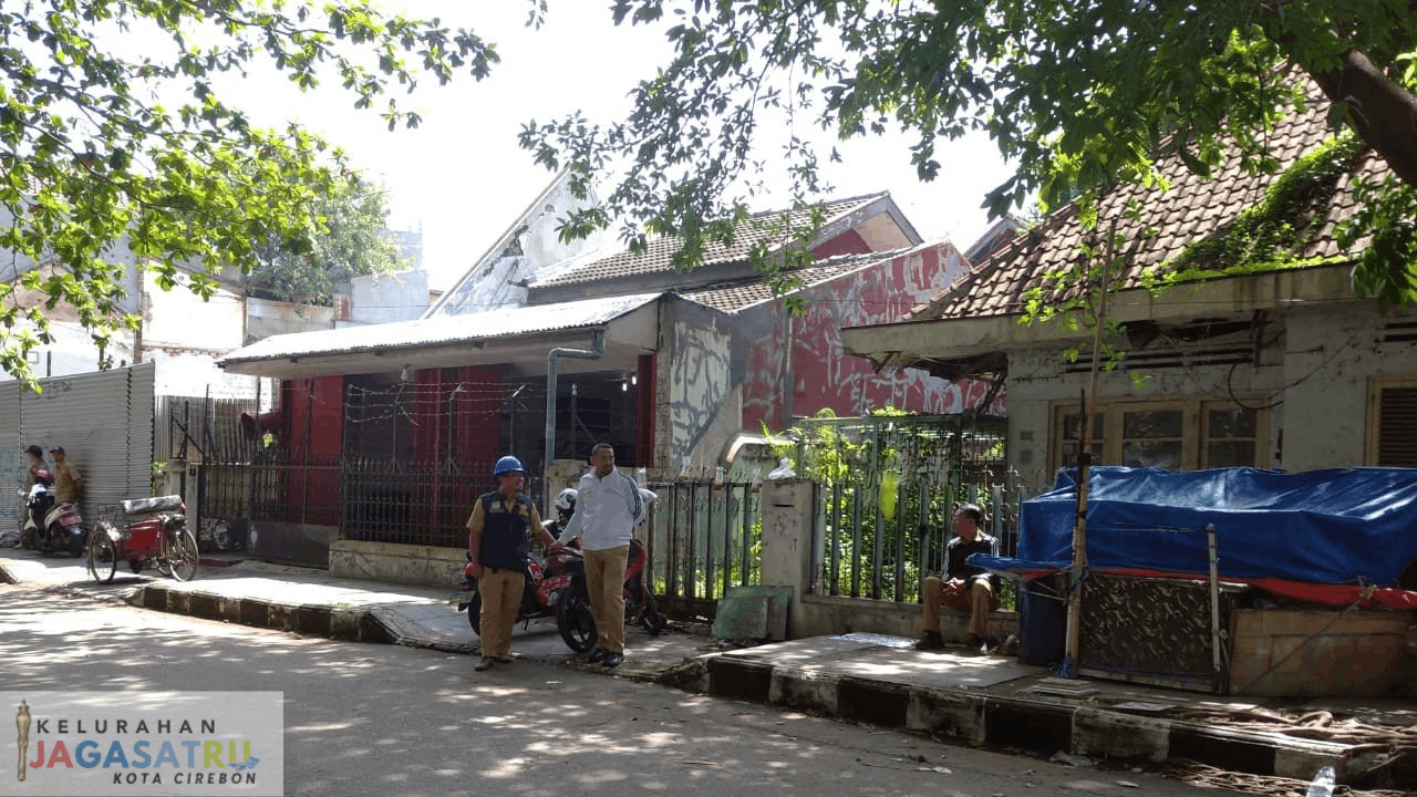 Monitoring dan Pembersihan Berkelanjutan Pasca Penertiban PKL di Jalan Sukalila Selatan, Kalibaru Selatan, dan Kalibaru Utara