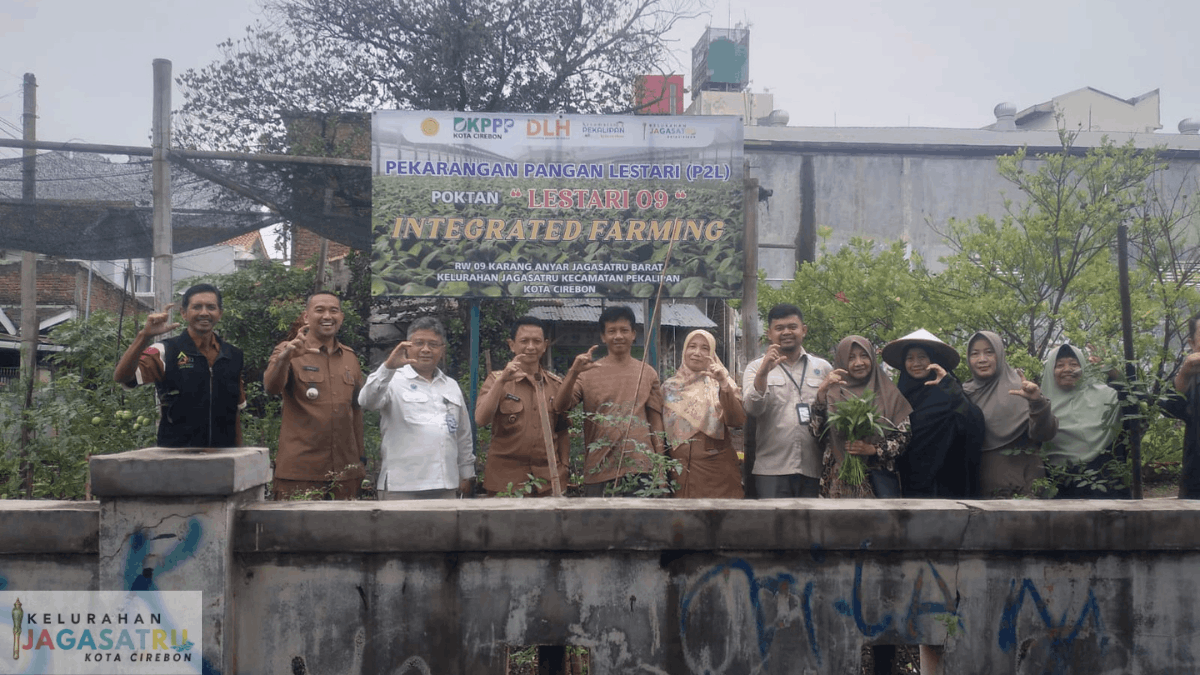 Poktan Lestari 09 RW 09 Karang Anyar Tampilkan Konsep Integrated Farming di Hadapan Tim Penilai Adipura