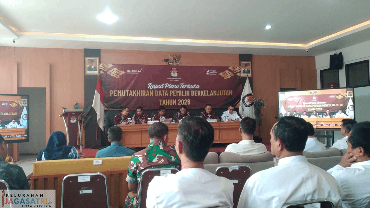Menghadiri Rapat Pleno Terbuka Pemutakhiran Data Pemilih Berkelanjutan Triwulan I Tahun 2026 di KPU Kota Cirebon