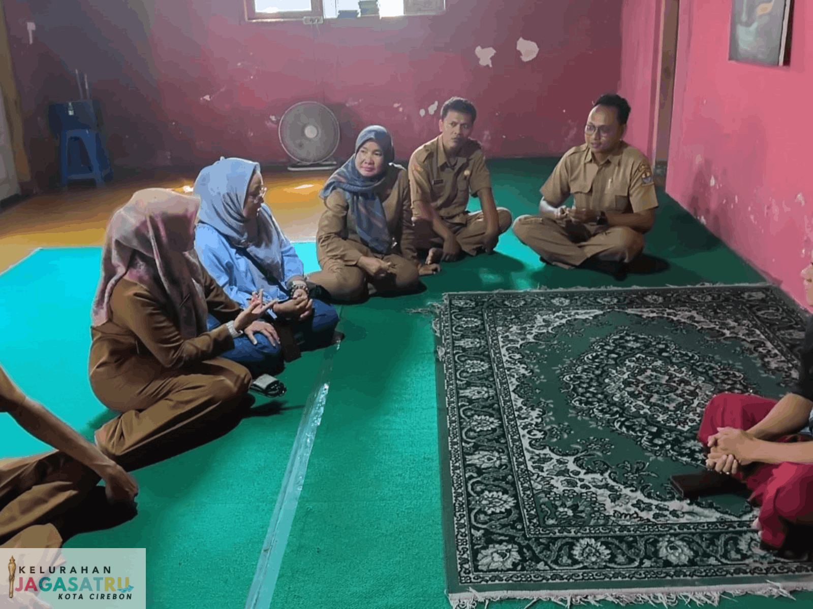 Kunjungan Disbudpar Kota Cirebon ke Situs Makam Pangeran Jagasatru dalam Upaya Pelestarian Cagar Budaya