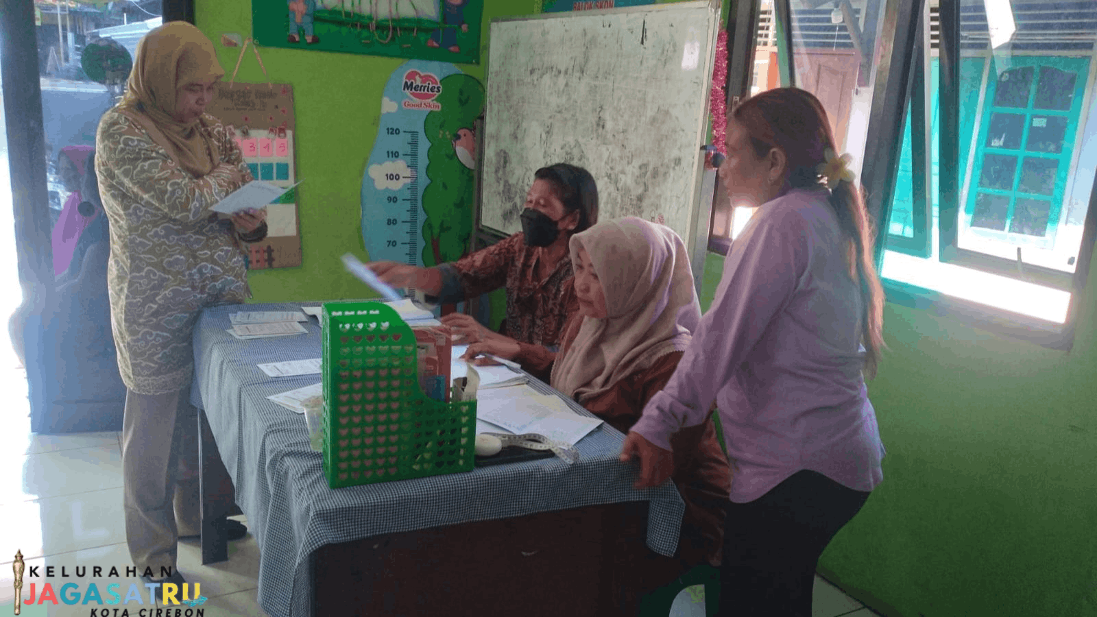 Monitoring Posyandu Melati RW 10 Karang Anyar Jagasatru Selatan