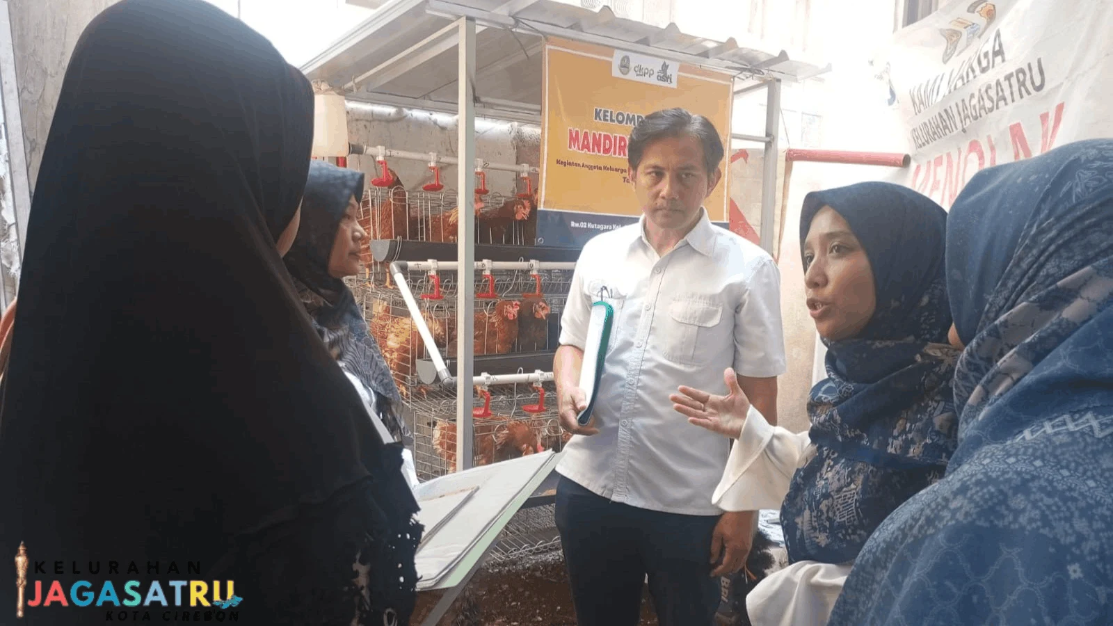 Mendampingi Monitoring dan Evaluasi Program ASRI Poktan Mandiri Sejahtera RW 02