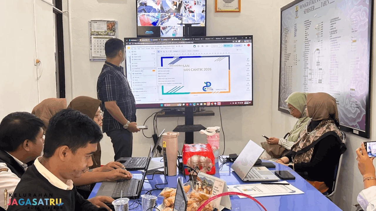 Kelurahan Jagasatru Hadiri Evaluasi Tata Kelola Website dan Output Pembinaan Desa Cantik