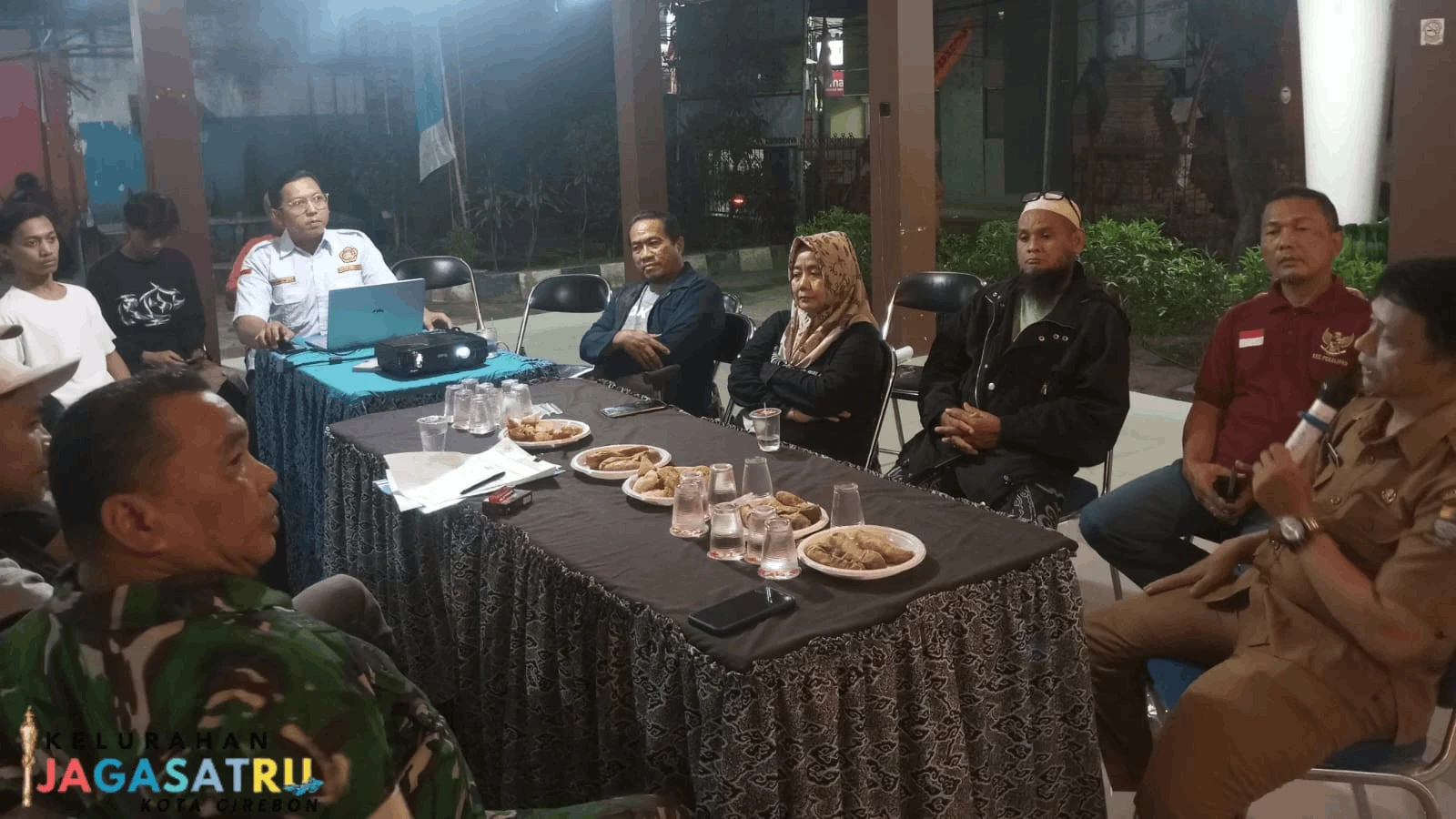 Rapat Sinergitas Karang Taruna dan RW dalam Persiapan Festival Kelurahan