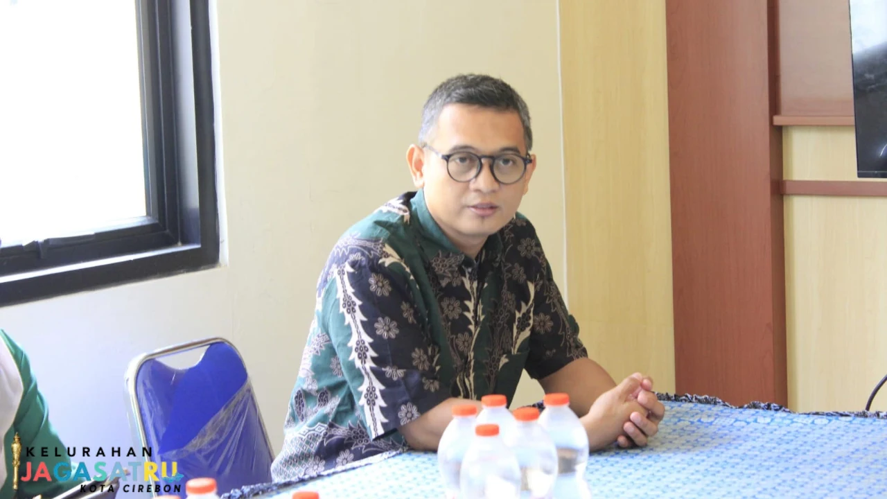 Penerimaan Tamu Bawaslu Kota Cirebon dalam Rangka Koordinasi dan Konfirmasi Data Pemilih