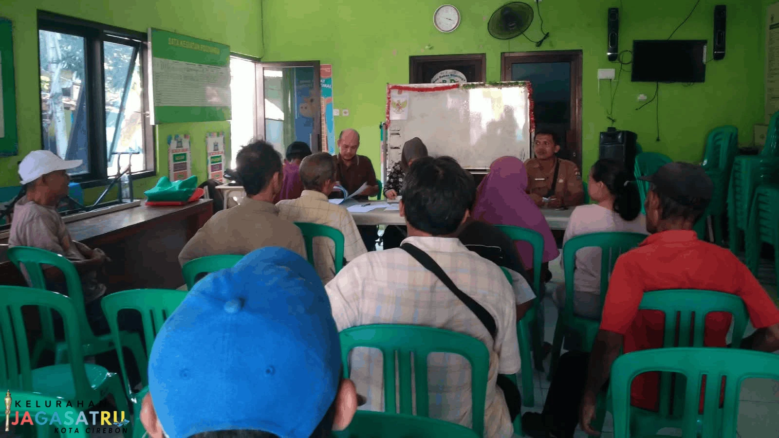 Monitoring Tim BSPS DPRKP Kota Cirebon Tahap 14 dan Penandatanganan Pakta Integritas Penerima Bantuan Rutilahu (Bedah Rumah)