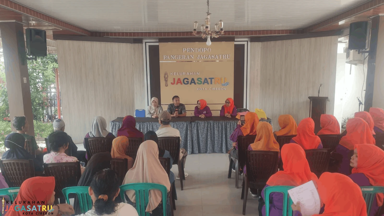 Ladies PPKC dan BPPKG Silaturahmi ke Kelurahan Jagasatru, Disambut Hangat Lurah